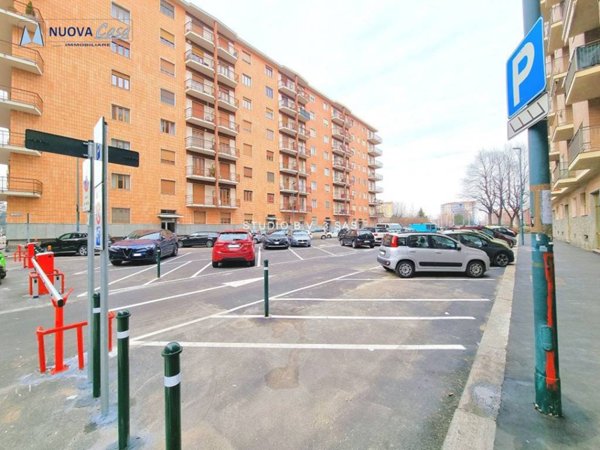 appartamento in vendita a Torino in zona Borgata Vittoria