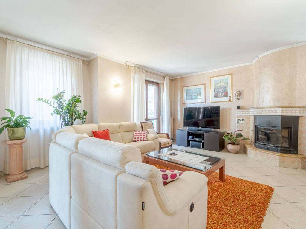 appartamento in vendita a Torino in zona Vallette