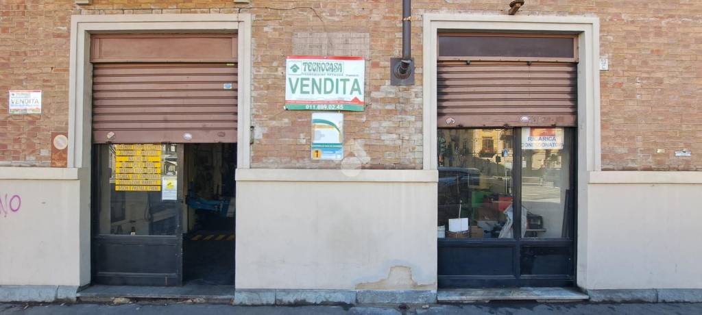 negozio in vendita a Torino in zona Aurora