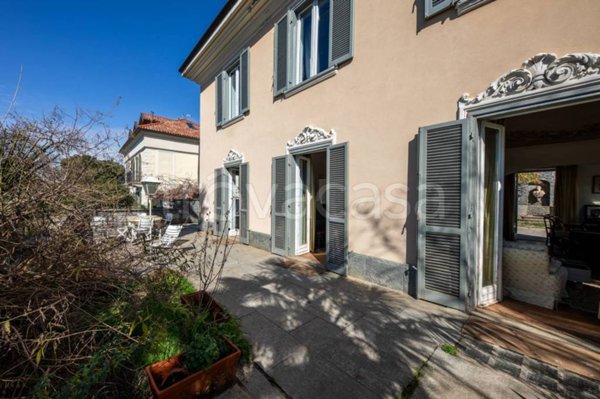 casa indipendente in vendita a Torino in zona Cavoretto