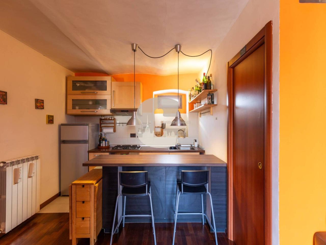 appartamento in vendita a Torino in zona Rosa