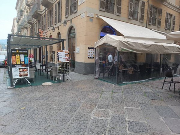 negozio in vendita a Torino in zona Centro Storico