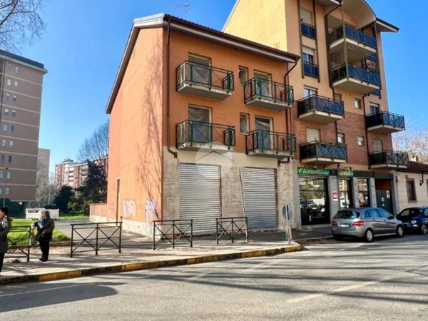 casa indipendente in vendita a Torino in zona Lucento
