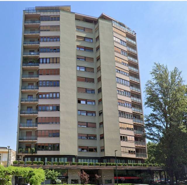 ufficio in vendita a Torino in zona Mirafiori Sud