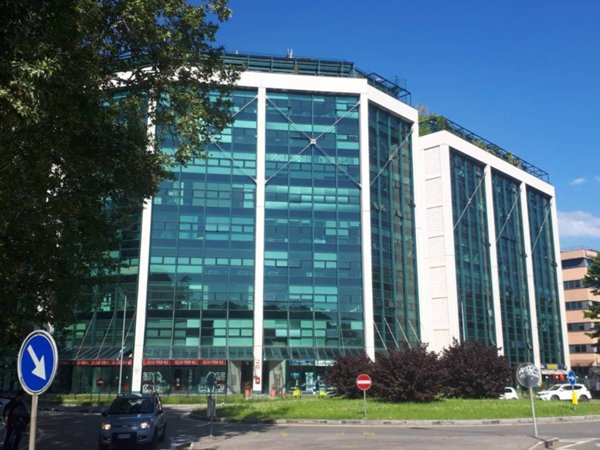 ufficio in vendita a Torino in zona Regio Parco