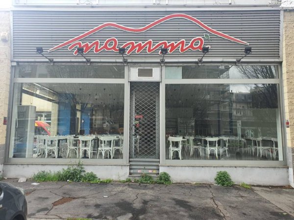 negozio in vendita a Torino in zona Rebaudengo