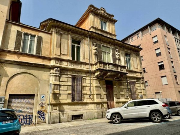 casa indipendente in vendita a Torino