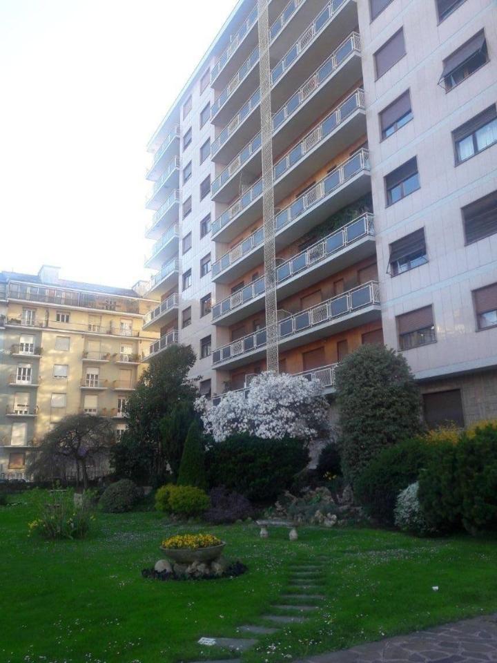 appartamento in vendita a Torino in zona Millefonti