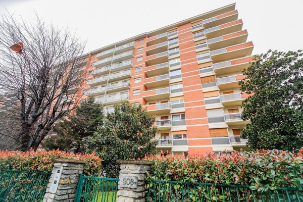 appartamento in vendita a Torino in zona Mirafiori Nord
