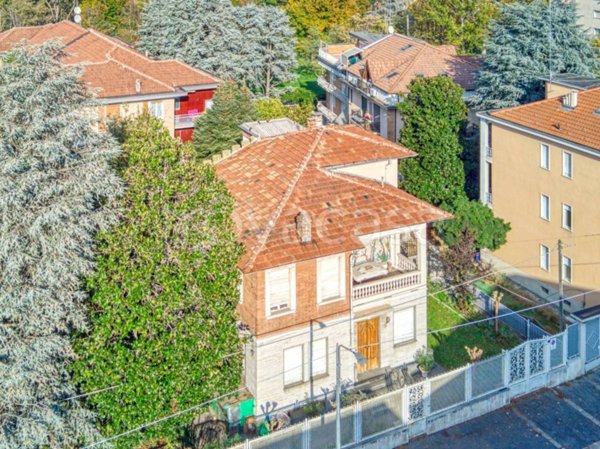 casa indipendente in vendita a Torino in zona Parella