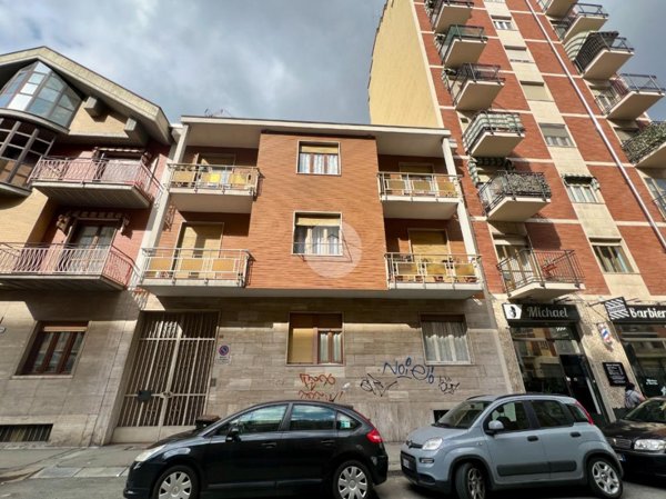 appartamento in vendita a Torino in zona Lucento