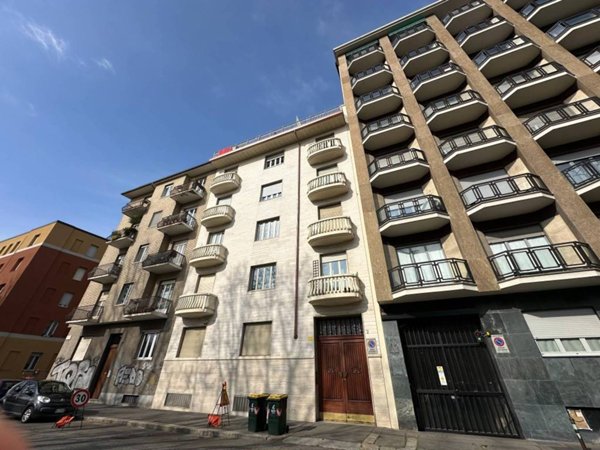 ufficio in vendita a Torino in zona Borgo San Paolo
