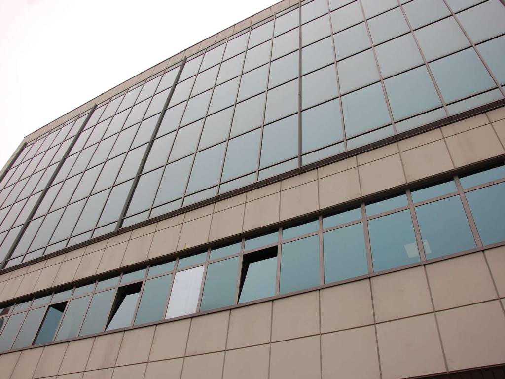ufficio in vendita a Torino in zona Mirafiori Sud
