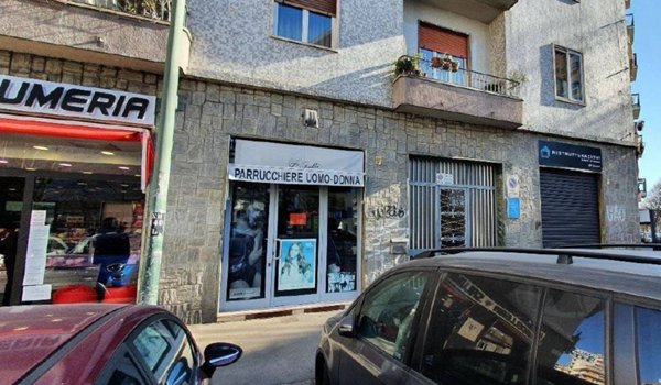 negozio in vendita a Torino in zona Santa Rita
