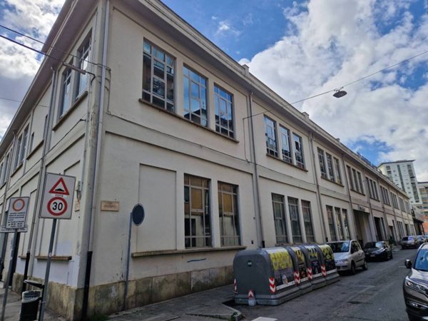 intera palazzina in vendita a Torino in zona Barriera di Milano