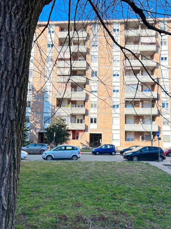 monolocale in vendita a Torino in zona Mirafiori Sud