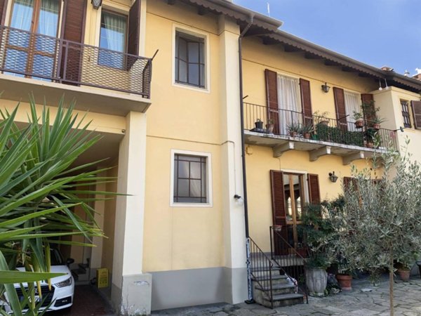 casa indipendente in vendita a Torino in zona Pozzo Strada