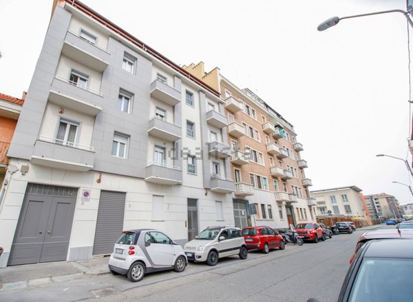 appartamento in vendita a Torino in zona Santa Rita