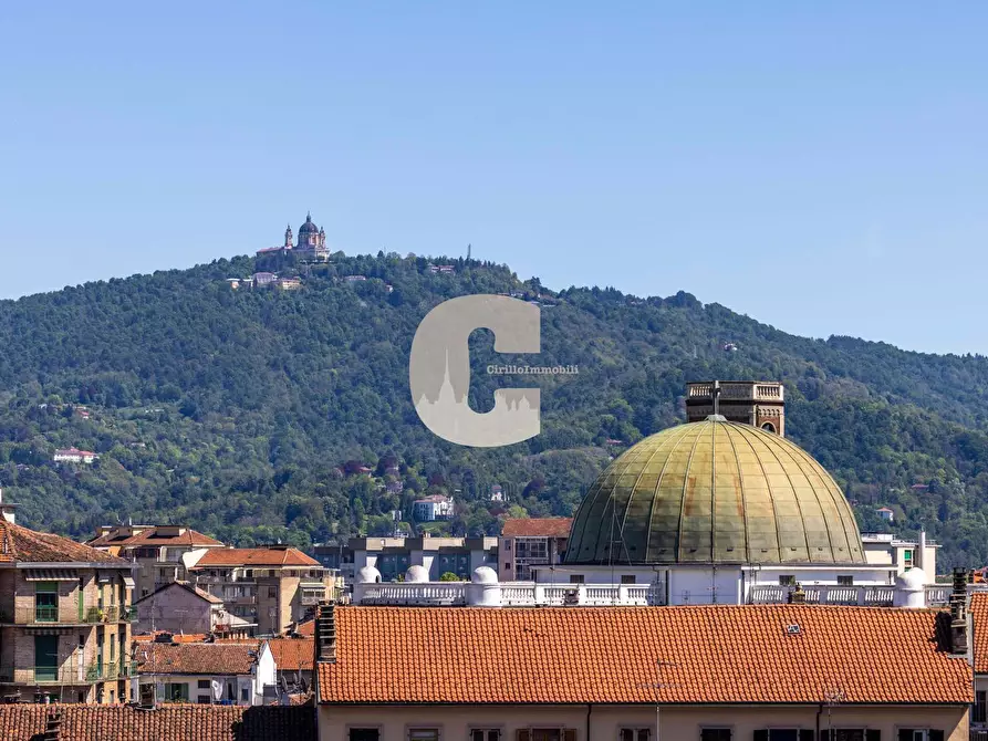 appartamento in vendita a Torino in zona Superga