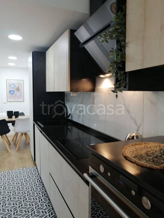 appartamento in vendita a Torino in zona Cenisia