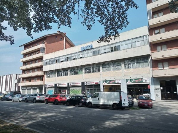 negozio in vendita a Torino in zona Vanchiglia