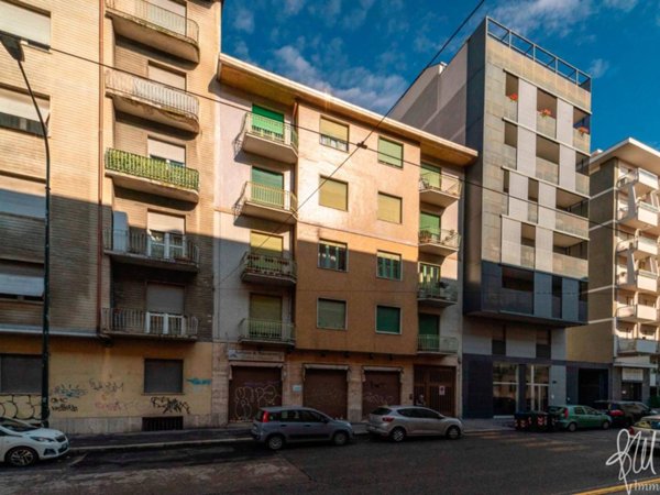 appartamento in vendita a Torino in zona Millefonti