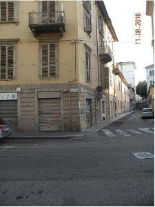 negozio in vendita a Torino in zona Barriera di Milano