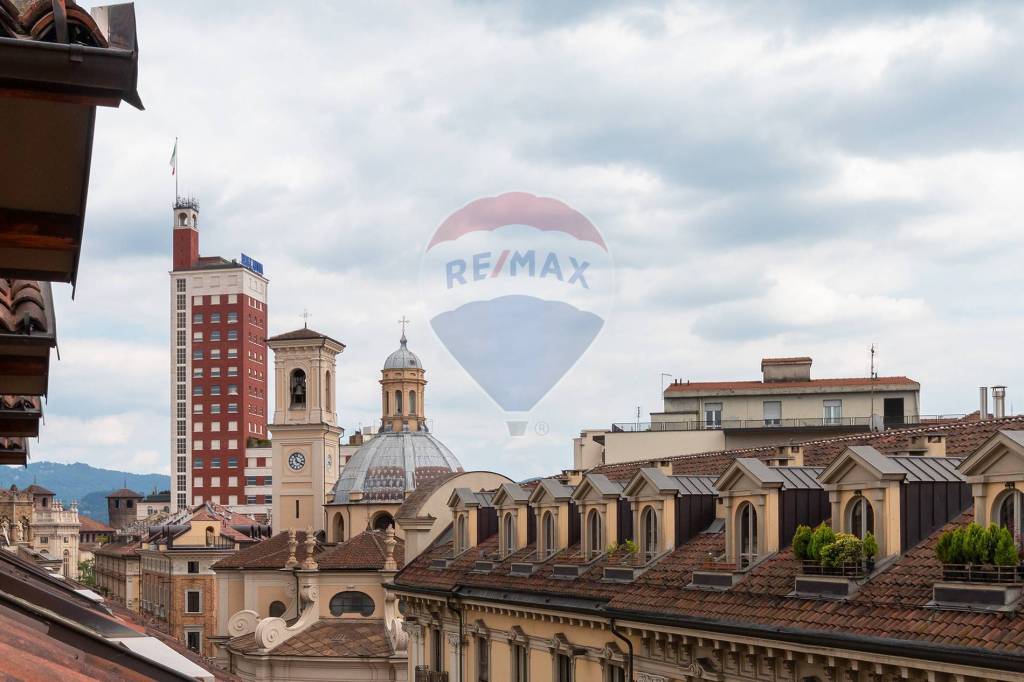 appartamento in vendita a Torino in zona Centro Storico
