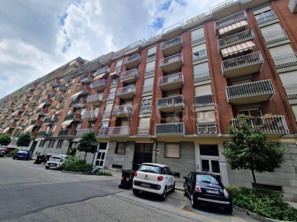 appartamento in vendita a Torino in zona Santa Rita