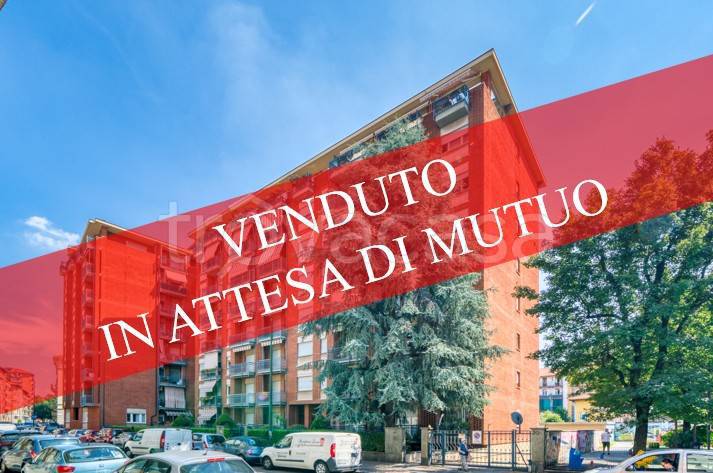 appartamento in vendita a Torino in zona Cenisia