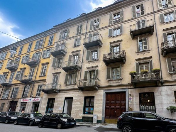 appartamento in vendita a Torino in zona Crocetta