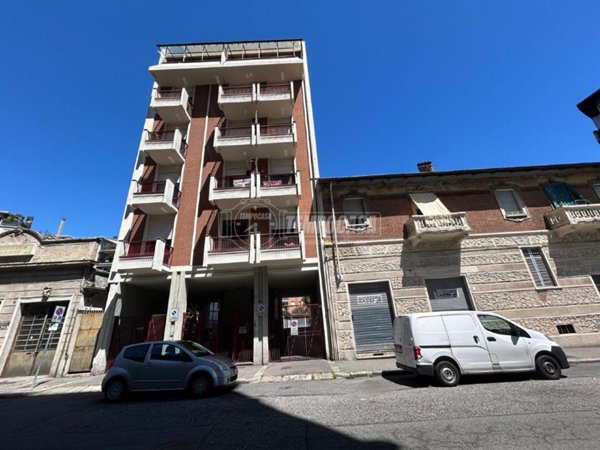appartamento in vendita a Torino in zona Regio Parco