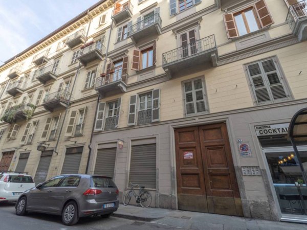 appartamento in vendita a Torino in zona San Salvario