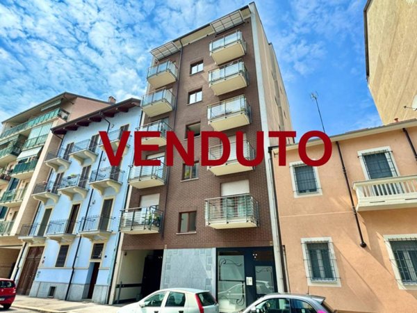 appartamento in vendita a Torino in zona Borgo San Paolo