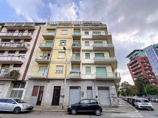 appartamento in vendita a Torino in zona Santa Rita