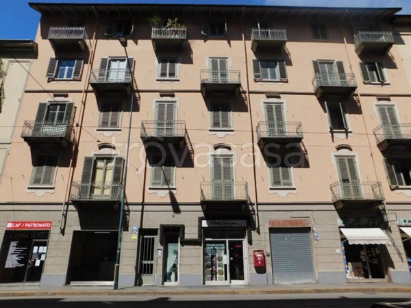 appartamento in vendita a Torino in zona Borgata Vittoria