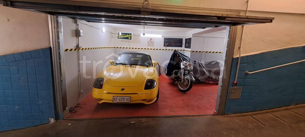 locale di sgombero in vendita a Torino in zona Borgo San Paolo