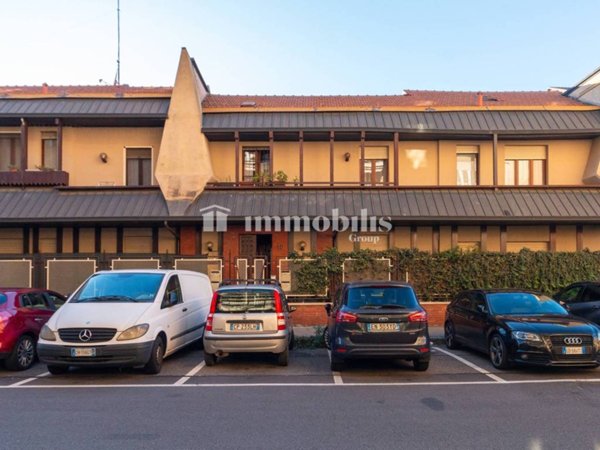 appartamento in vendita a Torino in zona Pozzo Strada