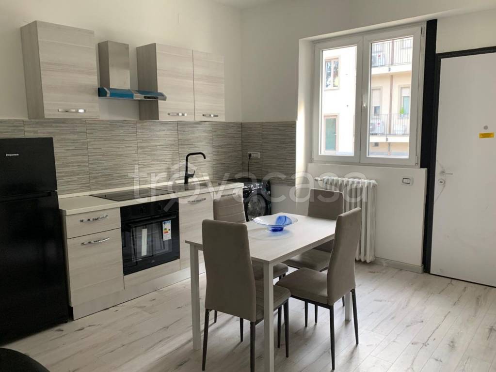 appartamento in vendita a Torino in zona Santa Rita