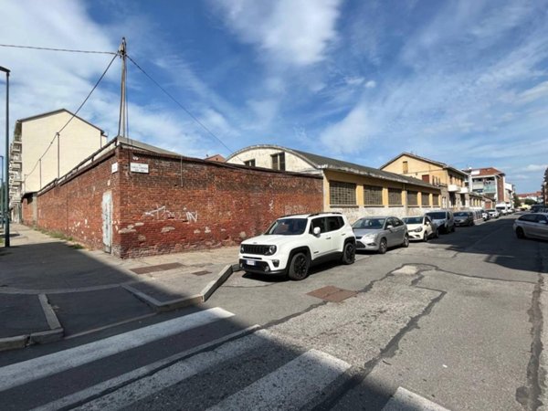 terreno agricolo in vendita a Torino in zona Borgata Vittoria