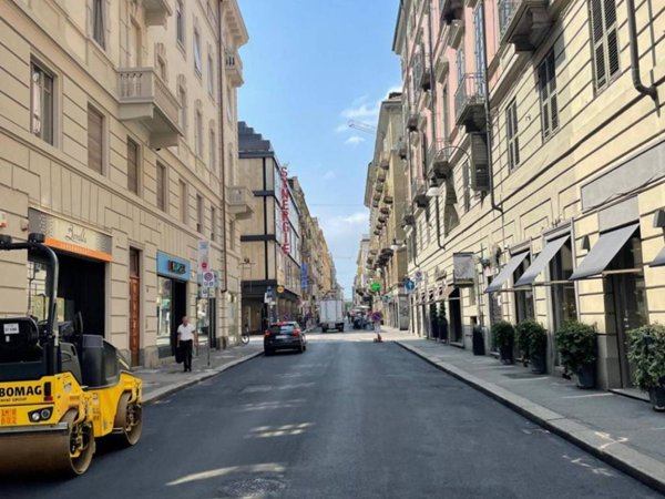 negozio in vendita a Torino in zona Centro Storico