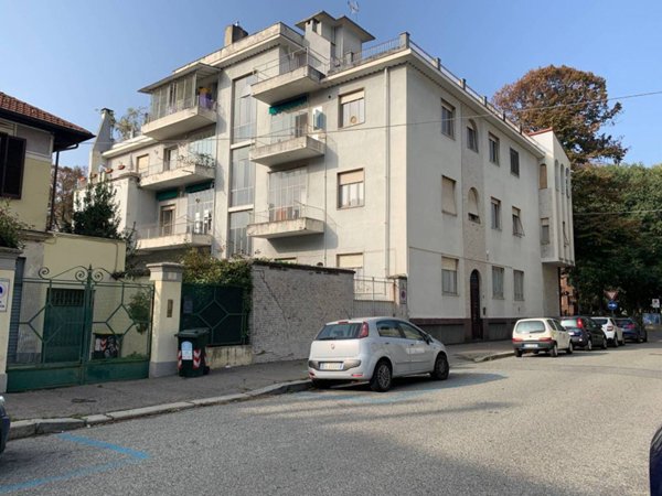 ufficio in vendita a Torino in zona Cavoretto