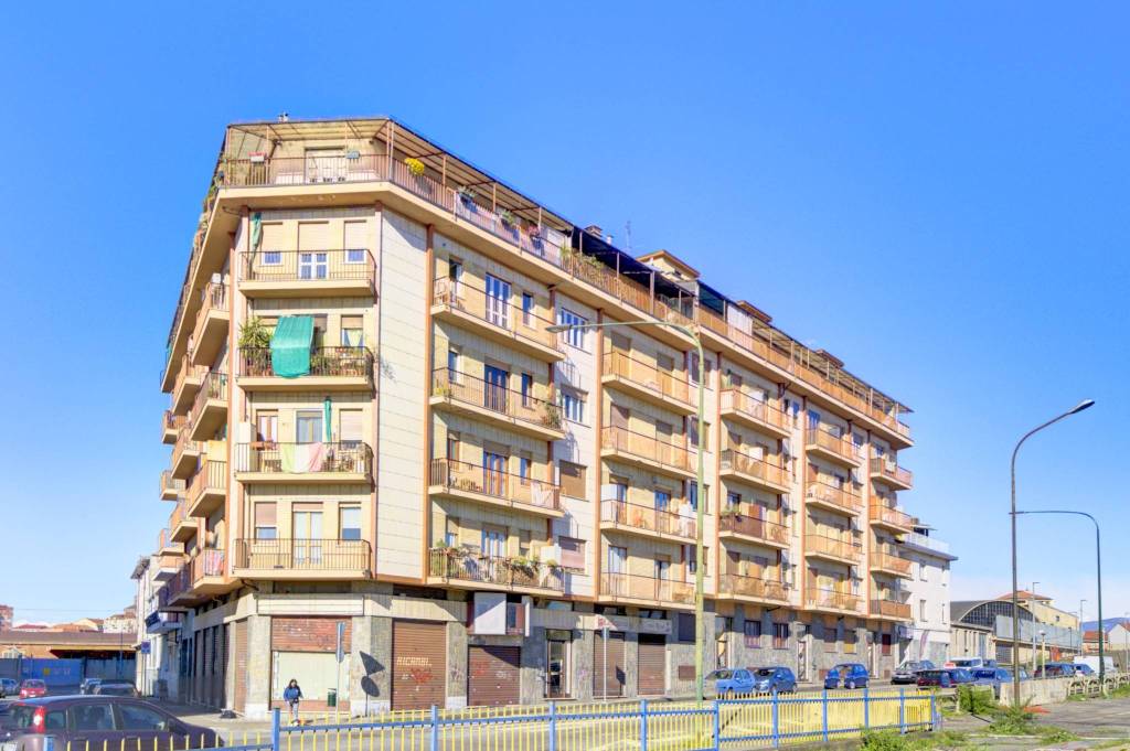 appartamento in vendita a Torino in zona Barriera di Milano