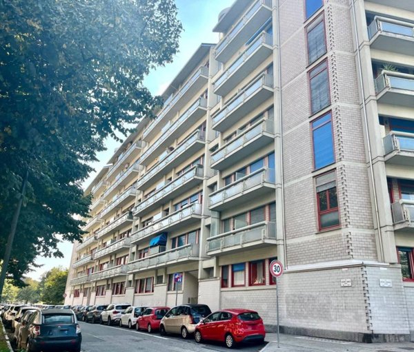 appartamento in vendita a Torino in zona Mirafiori Nord