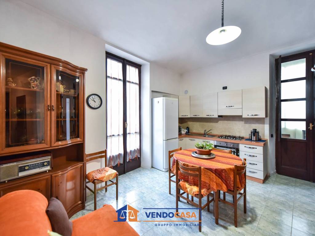 appartamento in vendita a Torino in zona Lingotto