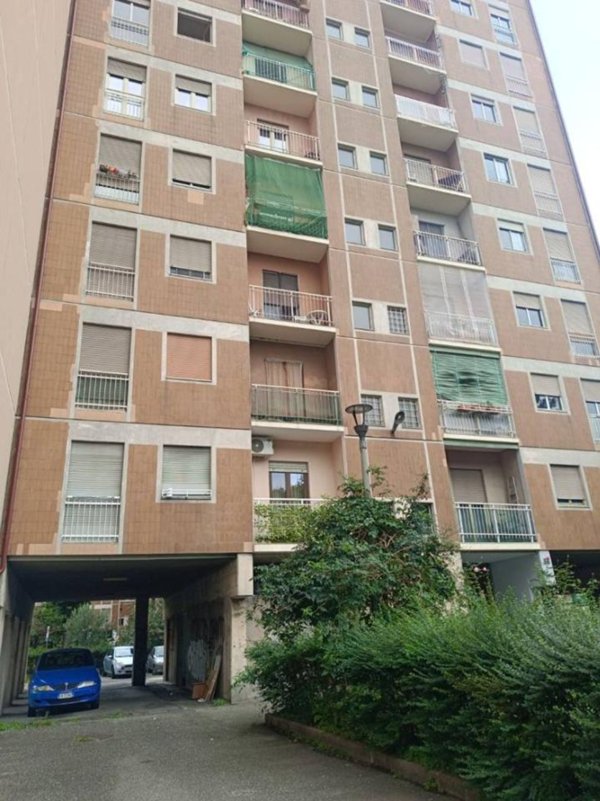 appartamento in vendita a Torino in zona Mirafiori Sud