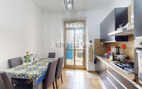appartamento in vendita a Torino in zona Santa Rita