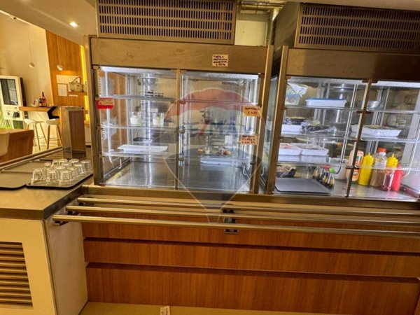 negozio in vendita a Torino in zona San Salvario