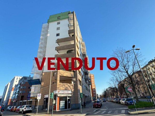 appartamento in vendita a Torino in zona Cenisia