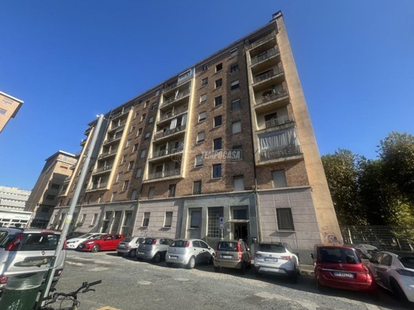 appartamento in vendita a Torino in zona Lingotto